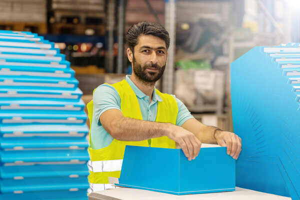 Mitarbeiter Verpackung