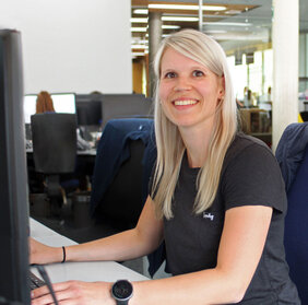 Susanne Burgi hat eine ausgezeichnete Ausbildung zur Kauffrau für Speditions- und Logistikdienstleistungen bei Noerpel abgeschlossen