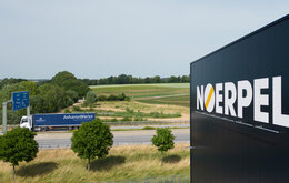 Noerpel Halle und Johann Weiss LKW